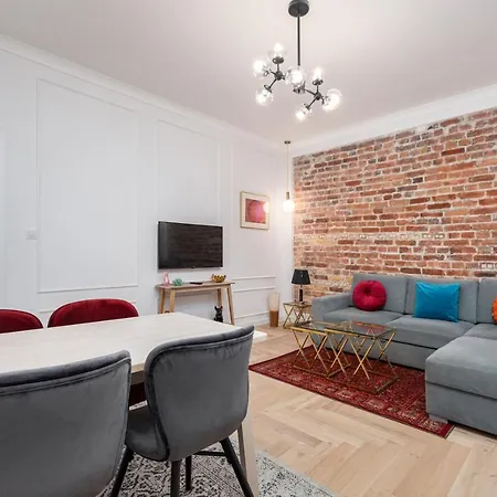 Warynskiego By Your Freedom Apartment